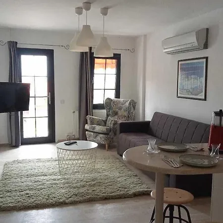 Marina Sahil Apartmanhotel Çeşme