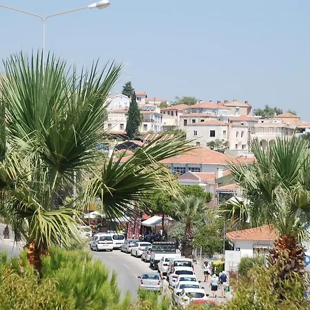 Ξενοδοχείο με διαμερίσματα Marina Sahil Çeşme