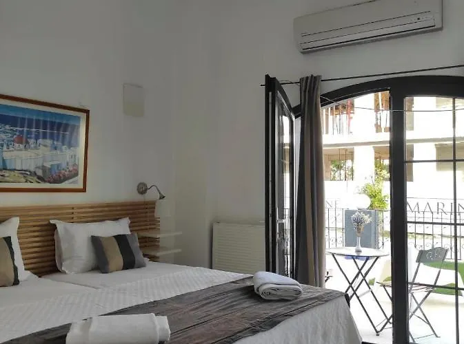 Marina Sahil Aparthotel