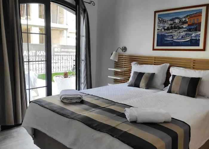 Aparthotel Marina Sahil 3*