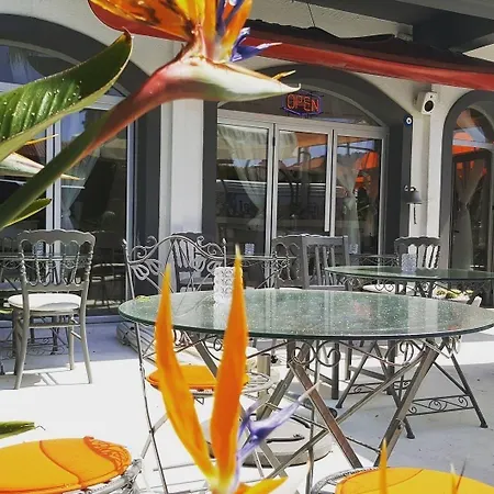 Aparthotel Marina Sahil