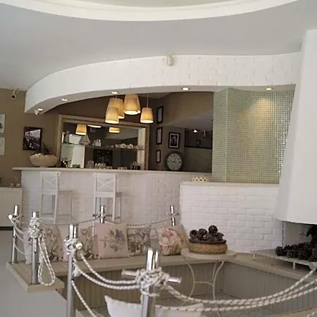 Marina Sahil Aparthotel 3*