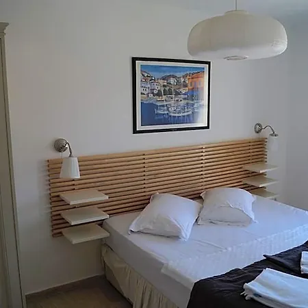 Marina Sahil Aparthotel